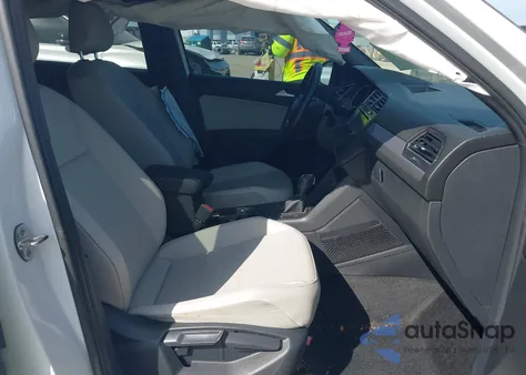 2021 Volkswagen Tiguan 2.0T Se/2.0T Se R-Line Black/2.0T Sel from USA, damaged, VIN 3VV3B7AX9MM034955